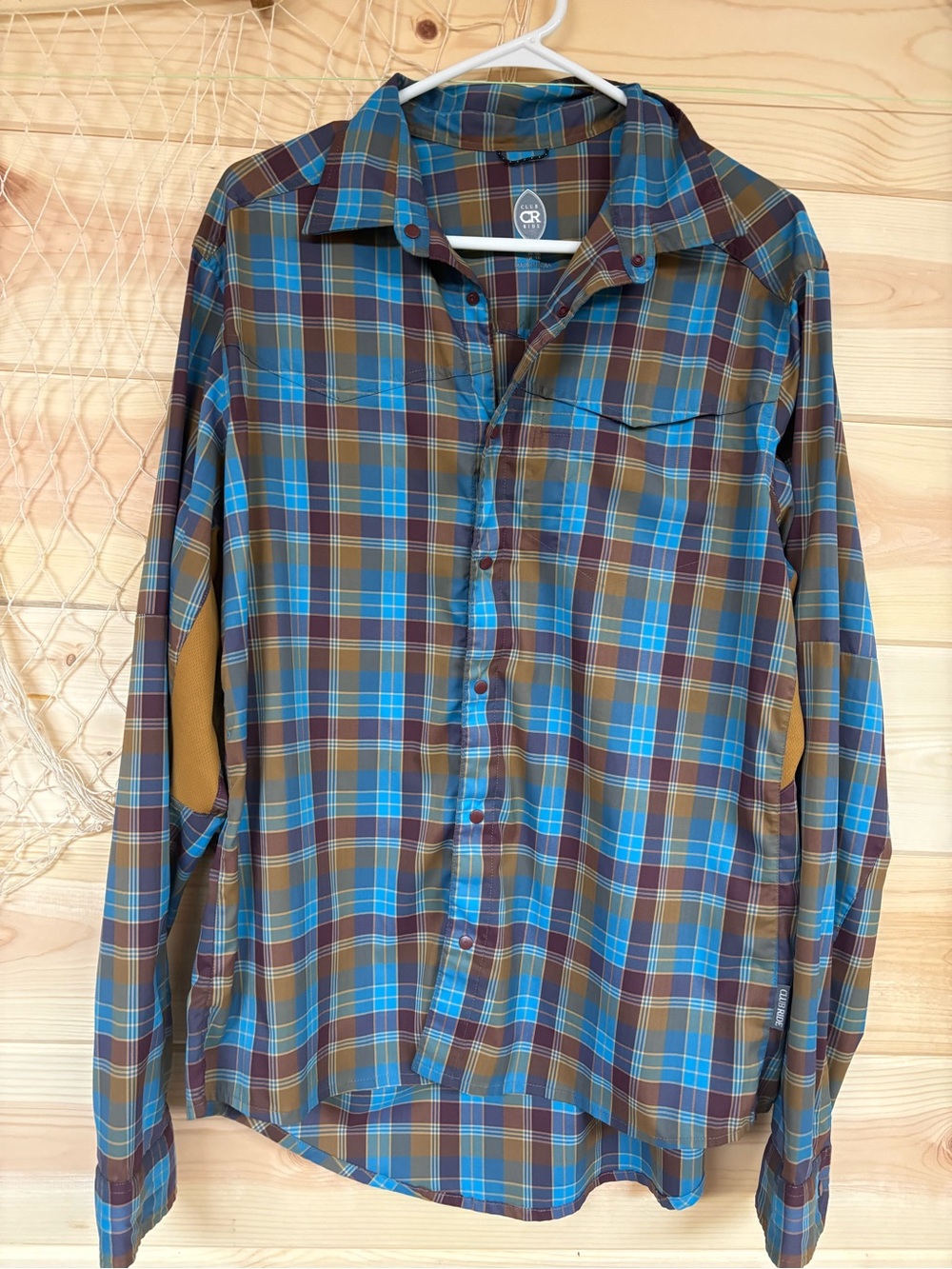 Club Ride Apparel Men’s Blue and Brown Plaid Button-Down Shirt